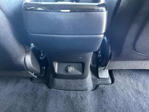 Used 2023 Kia Telluride S w/ S Sunroof Package AWD/4WD image 14