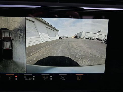 New 2026 GMC Sierra 2500 AT4 w/ AT4 Premium Plus Package AWD/4WD image 47