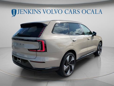 New 2025 Volvo EX90 Ultra AWD/4WD image 4