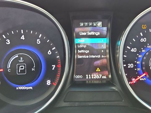 Used 2016 Hyundai Santa Fe Sport 2.0T w/ Option Group 05 image 16