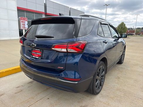 Used 2022 Chevrolet Equinox RS w/ Infotainment Package AWD/4WD image 7