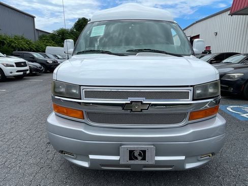 Used 2012 Chevrolet Express 2500 LT RWD image 6
