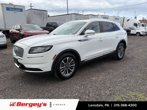 Certified 2023 Lincoln Nautilus Reserve AWD/4WD image 1