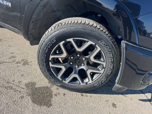 Used 2025 RAM 1500 Laramie w/ Sport Appearance Package image 39