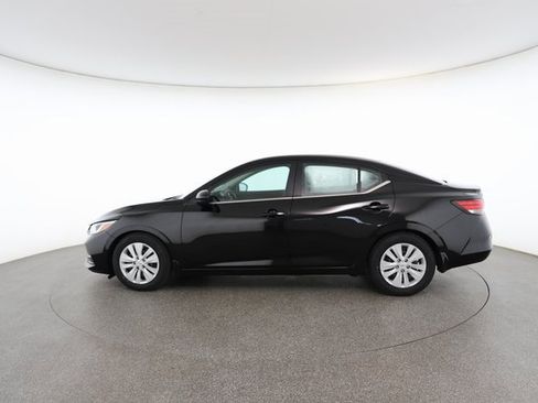 Used 2020 Nissan Sentra S image 7