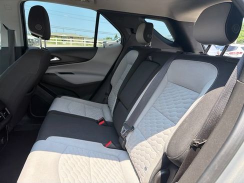 Used 2018 Chevrolet Equinox LT AWD/4WD image 21