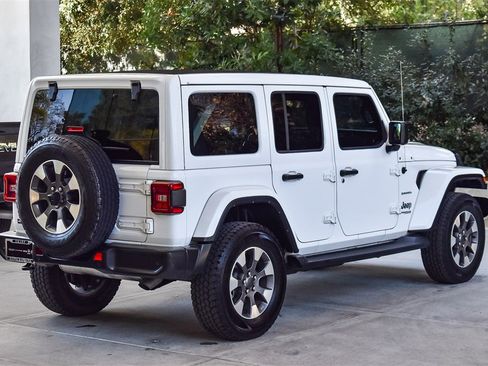 Used 2022 Jeep Wrangler Unlimited Sahara w/ Cold Weather Group image 6