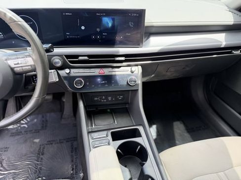 Used 2024 Hyundai Sonata SEL w/ Convenience Package FWD image 21