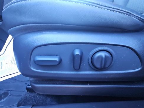 Used 2023 Buick Encore GX Select w/ Experience Buick Package image 20