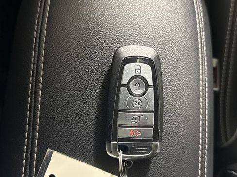 Used 2022 Ford Escape SEL AWD/4WD image 41