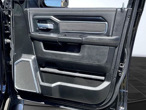Used 2020 RAM 3500 Laramie AWD/4WD image 29