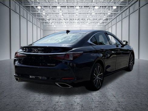 Used 2024 Lexus ES 350 w/ Premium Package FWD image 22