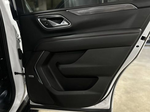 Used 2022 Chevrolet Tahoe RST w/ Luxury Package image 5