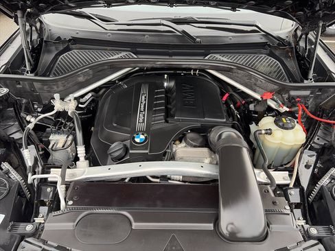 Used 2017 BMW X5 xDrive35i w/ Premium Package Enhanced image 18