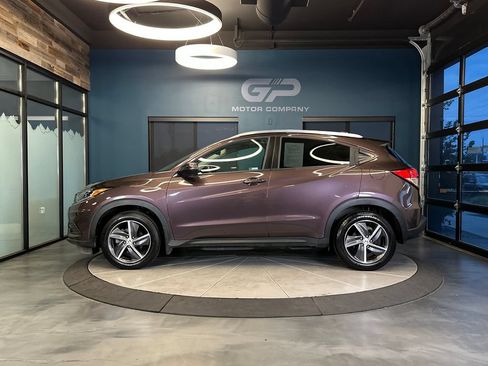 Used 2022 Honda HR-V EX image 6