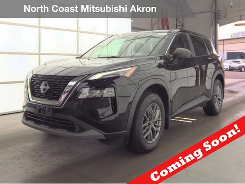 Used 2023 Nissan Rogue S AWD/4WD image 1