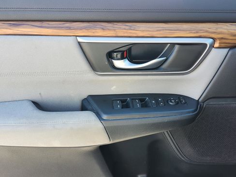 Used 2018 Honda CR-V EX image 36