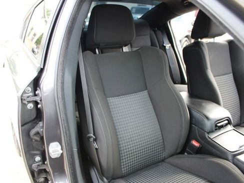 Used 2020 Dodge Charger R/T w/ Blacktop Package RWD image 41