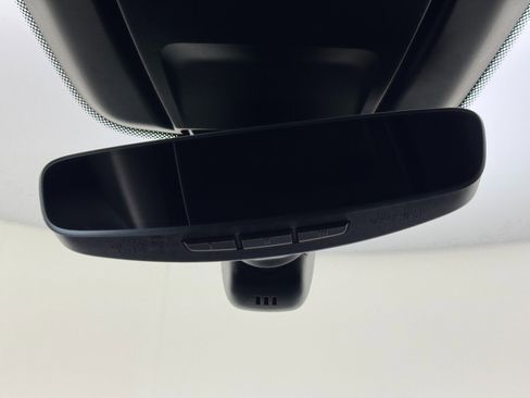 Used 2024 Porsche Panamera image 34