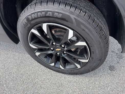Used 2022 Chevrolet TrailBlazer LT w/ Convenience Package FWD image 16