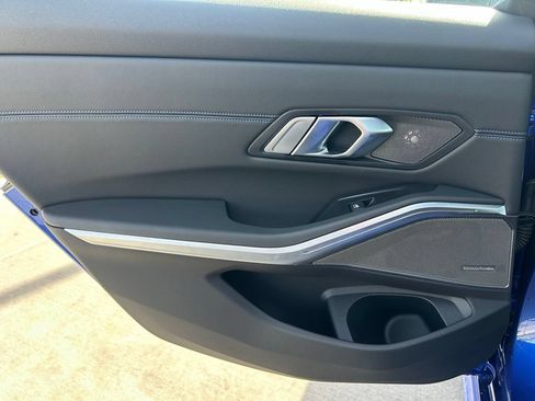 Used 2019 BMW 330i xDrive Sedan w/ M Sport Package AWD/4WD image 26