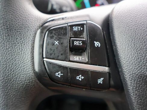 Used 2022 Ford Maverick XLT FWD image 12