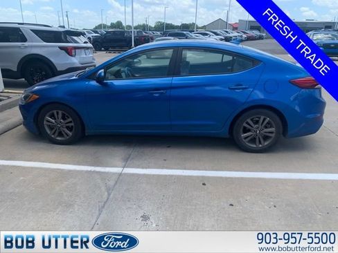 Used 2018 Hyundai Elantra SEL FWD image 4