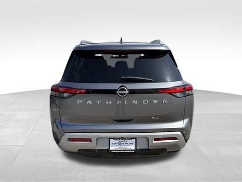 Used 2023 Nissan Pathfinder SL FWD image 10