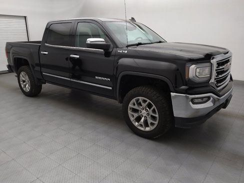 Used 2018 GMC Sierra 1500 SLT w/ SLT Premium Package image 11