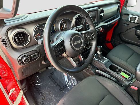Used 2018 Jeep Wrangler Unlimited Sport S AWD/4WD image 24