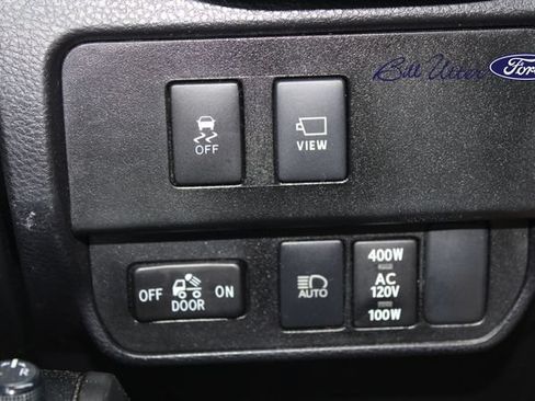 Used 2023 Toyota Tacoma TRD Sport w/ Advanced Technology Package AWD/4WD image 19