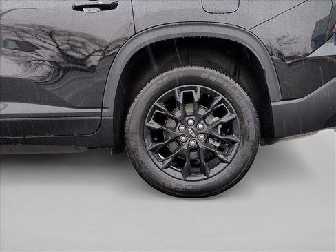 New 2026 Chevrolet Traverse LT w/ Midnight/Sport Edition image 10