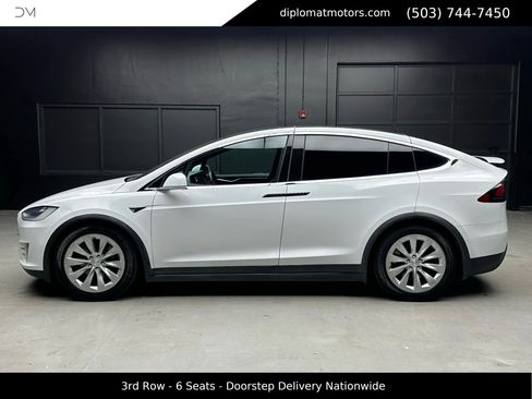 Used 2016 Tesla Model X 75D image 4
