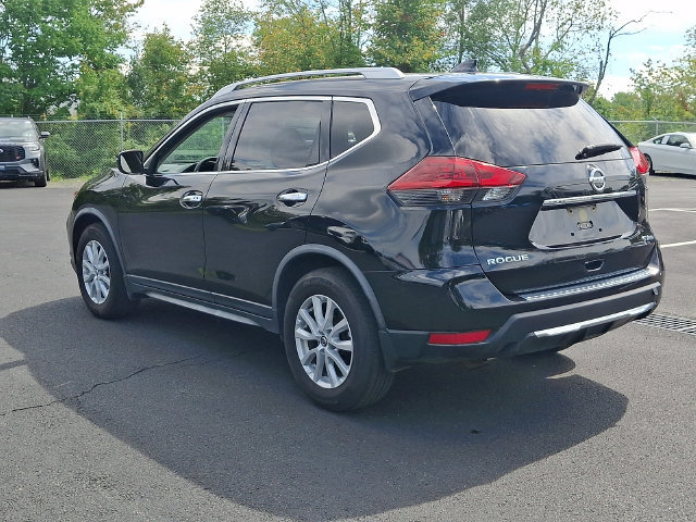 Used 2018 Nissan Rogue SV AWD/4WD image 9