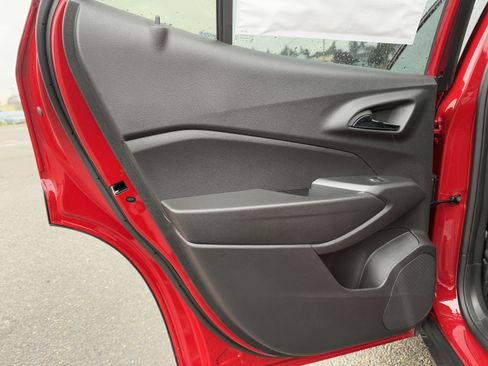 New 2026 Chevrolet Trax LT w/ Driver Confidence Package image 27