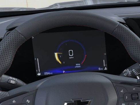 New 2026 Chevrolet Trax RS w/ Sunroof Package image 18