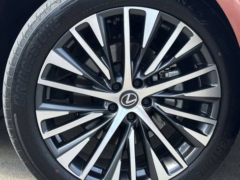Used 2023 Lexus RX 350 Premium Plus w/ Accessory Package (Z1) FWD image 9