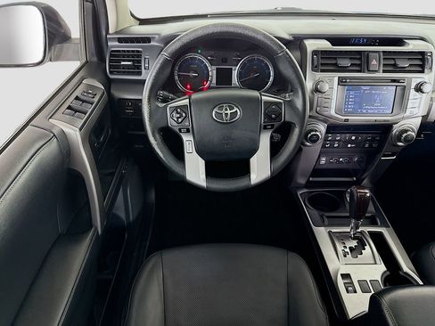 Used 2015 Toyota 4Runner SR5 image 10