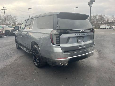 New 2026 Chevrolet Suburban Premier image 3