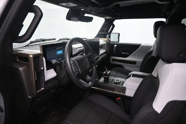 Used 2025 GMC Hummer EV 3X AWD/4WD image 15