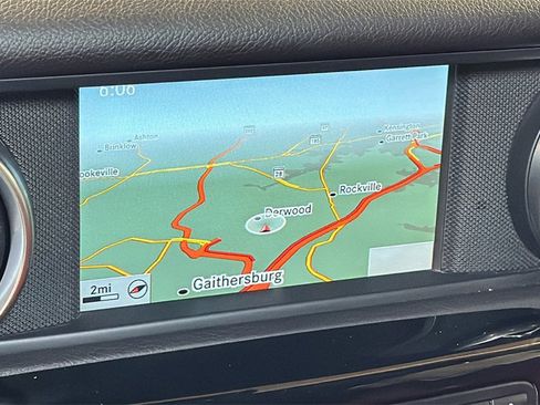 Used 2015 Mercedes-Benz SLK 350 image 22