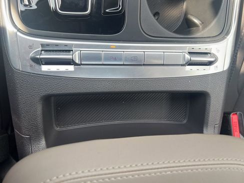 Used 2025 Kia Carnival SX image 21