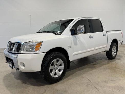 Used 2004 Nissan Titan LE w/ (Tow) Big Tow Pkg AWD/4WD image 1