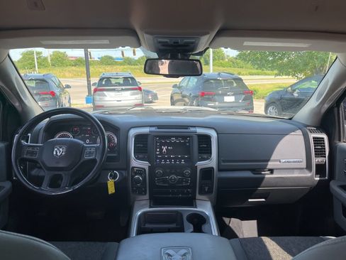 Used 2018 RAM 1500 Big Horn AWD/4WD image 5