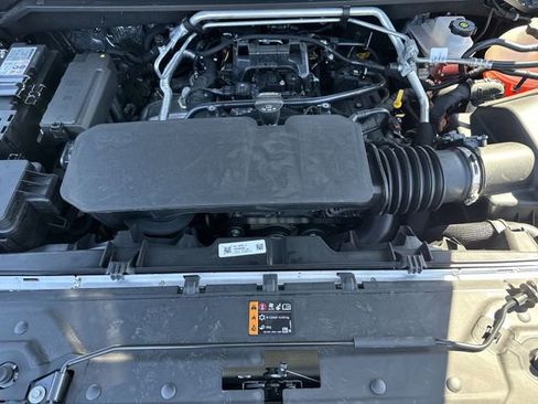 New 2026 GMC Canyon AT4 image 25