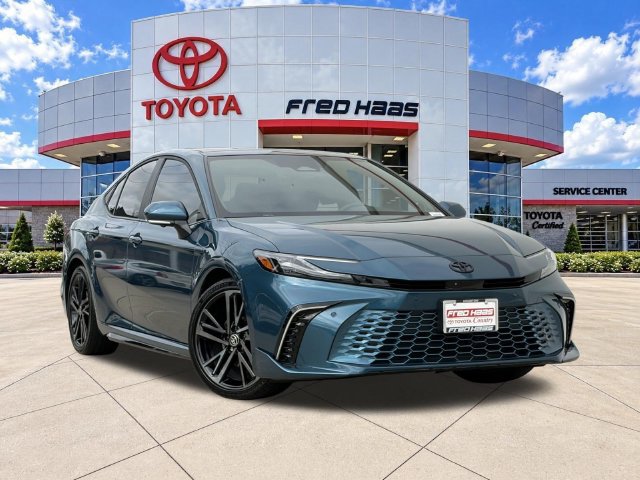 Used 2026 Toyota Camry XSE w/ Premium Plus Package FWD image 1