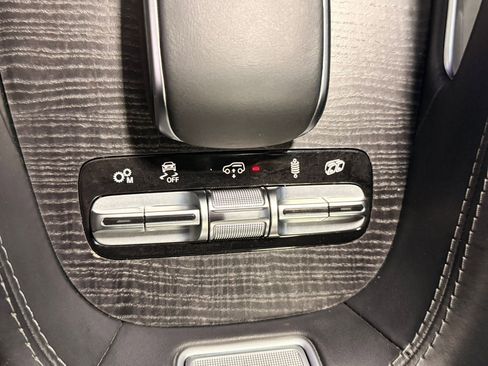 Used 2022 Mercedes-Benz GLE 53 AMG 4MATIC Coupe image 18