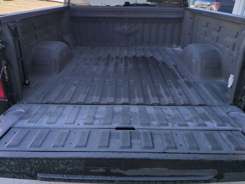 Used 2022 Chevrolet Silverado 1500 LT w/ Protection Package image 25