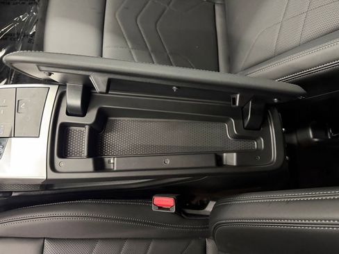 Used 2025 BMW X1 xDrive28i image 24