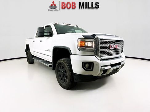 Used 2015 GMC Sierra 3500 Denali w/ Duramax Plus Package image 1